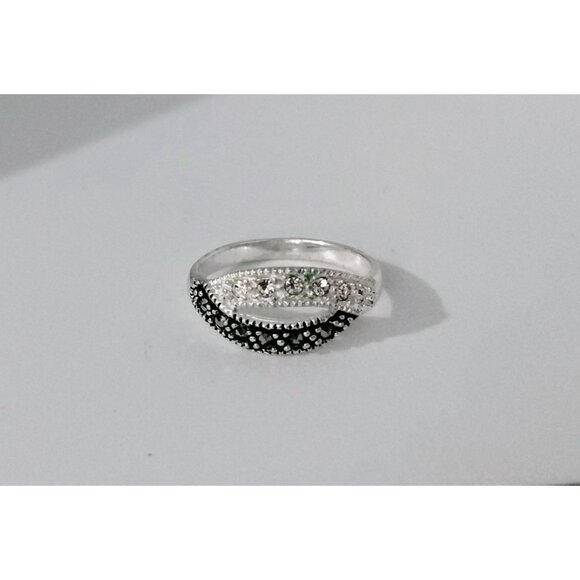 Holsted Midnight Ice 925 Sterling Silver CZ Black & White Stones Bypass Ring 6.5 - Picture 16 of 16